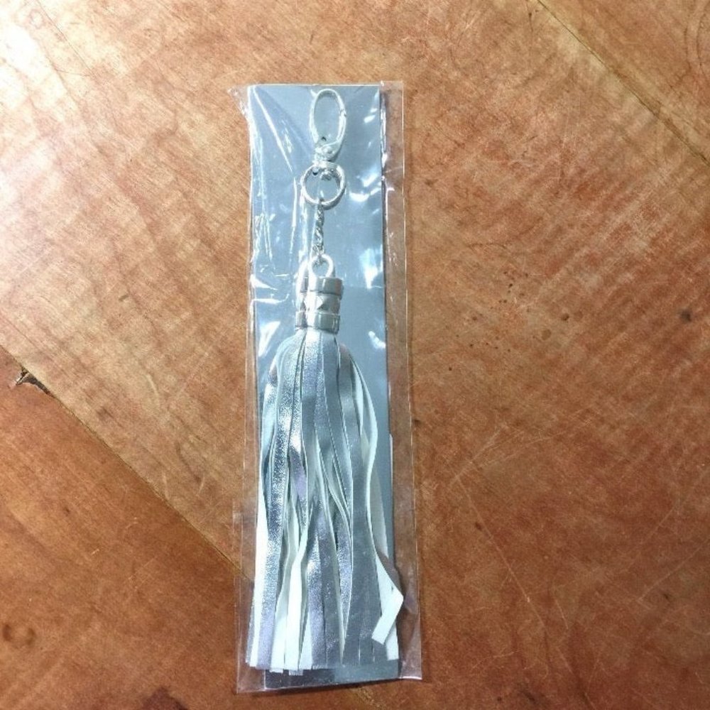 Tassel Attachment Embellishment - NIP